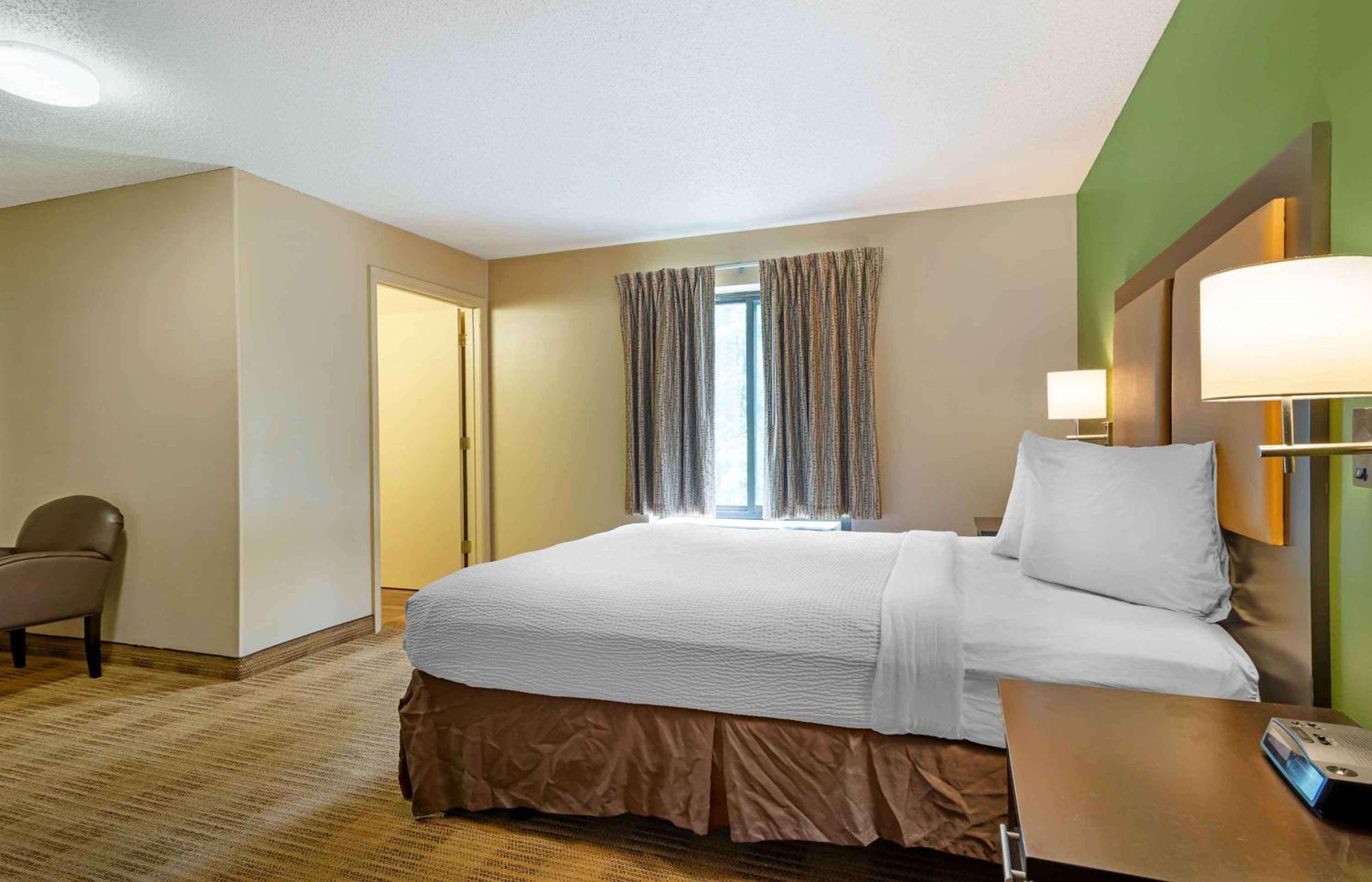 Extended Stay America Suites - Arlington - Six Flags Exteriör bild