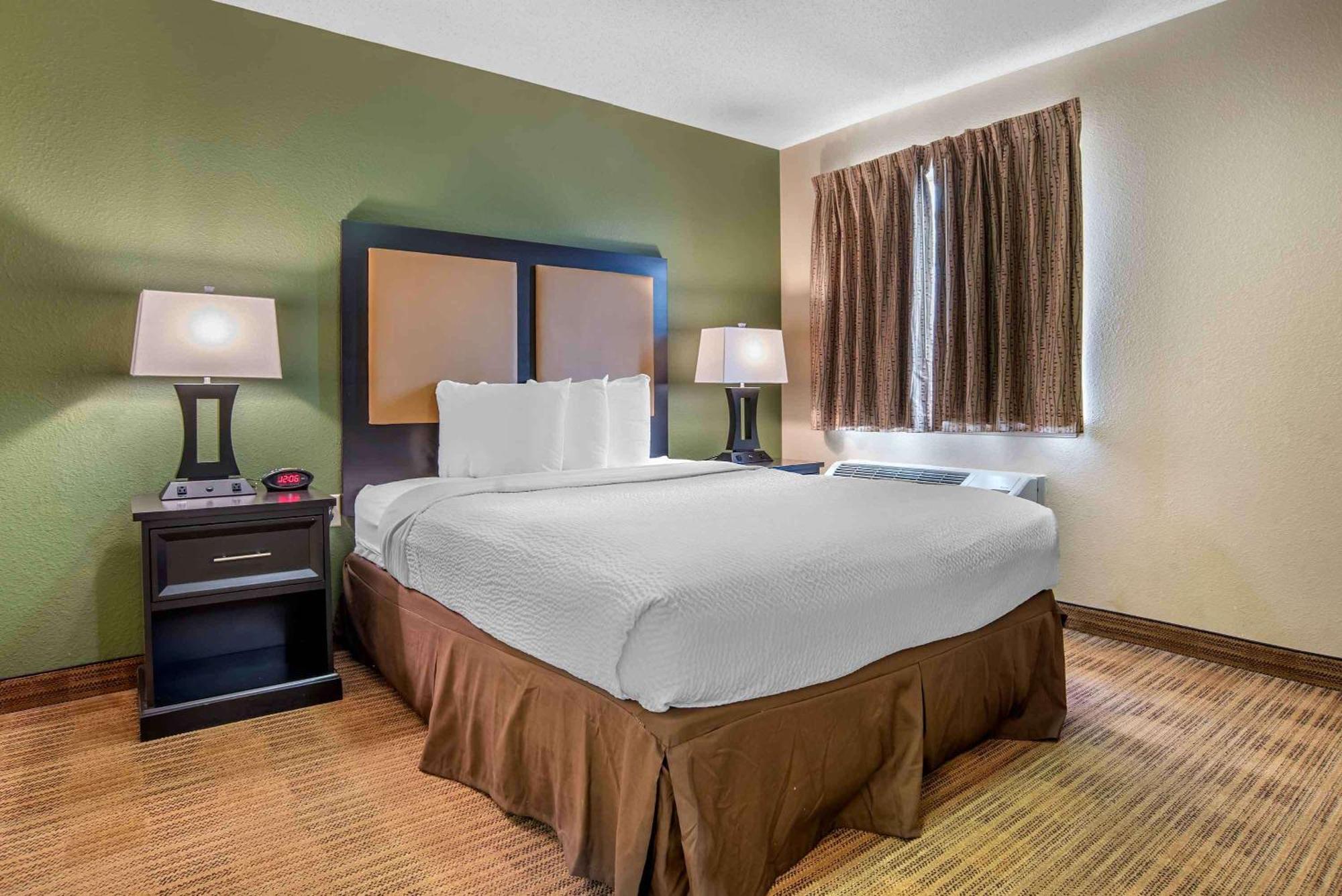 Extended Stay America Suites - Arlington - Six Flags Exteriör bild