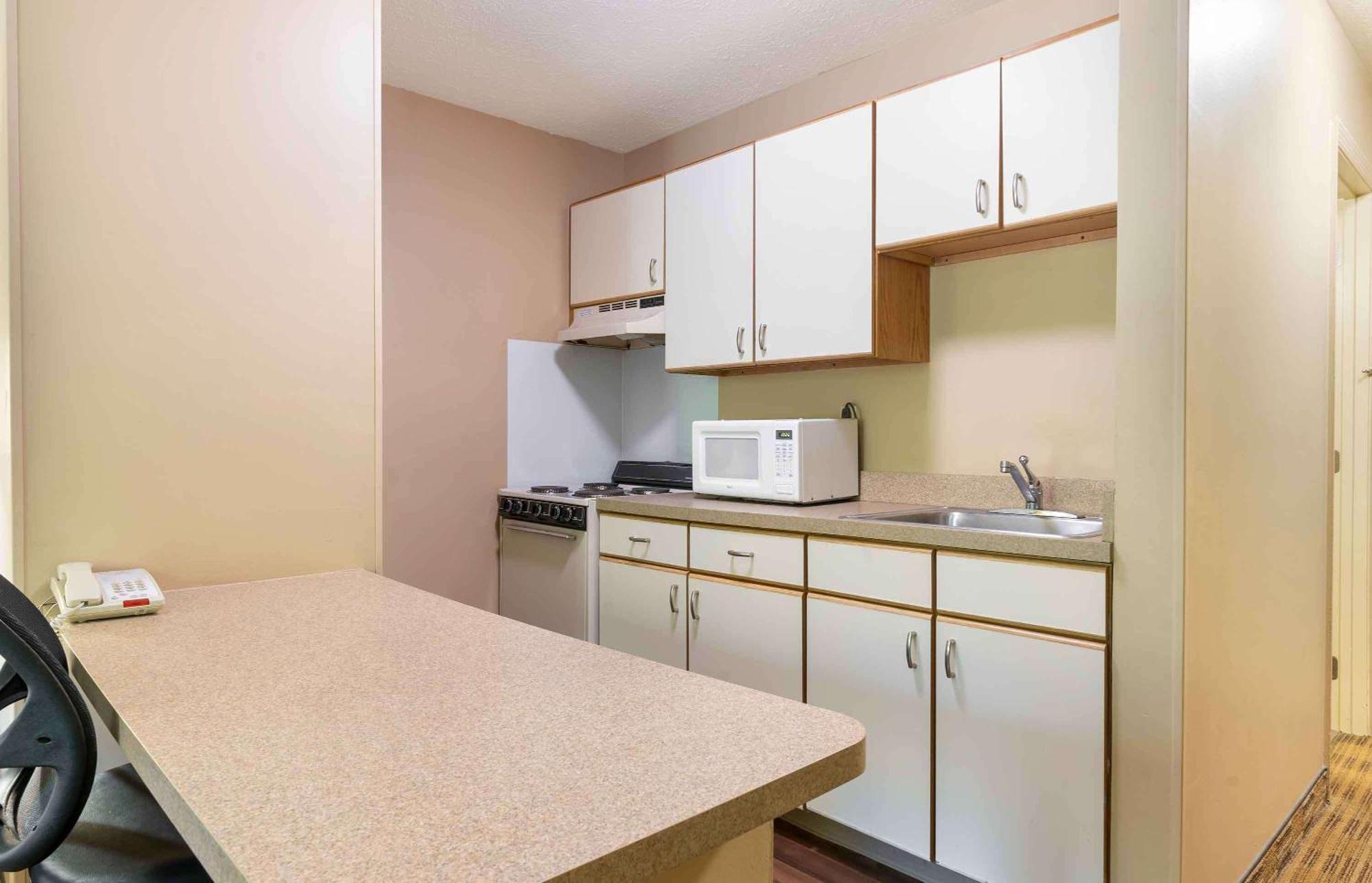 Extended Stay America Suites - Arlington - Six Flags Exteriör bild